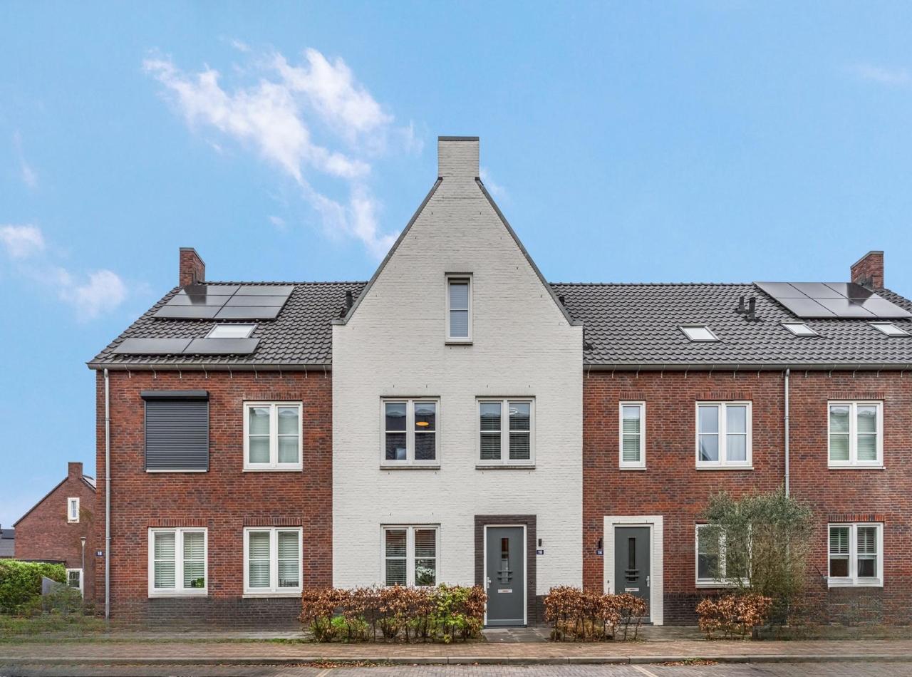 Ananta Toerstraat 16, Nijmegen (6515 ZH)