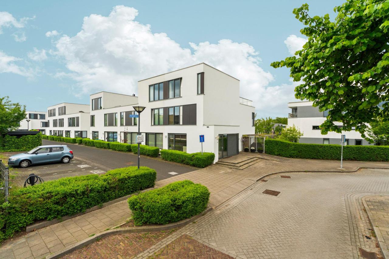 Dorsvlegelstraat 1, Nijmegen (6532 AH)