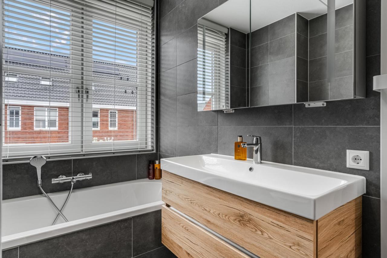 Ananta Toerstraat 16, Nijmegen (6515 ZH)