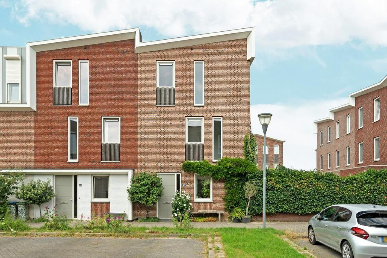 Groot-Brittanniestraat 107, Lent (6663 JC)