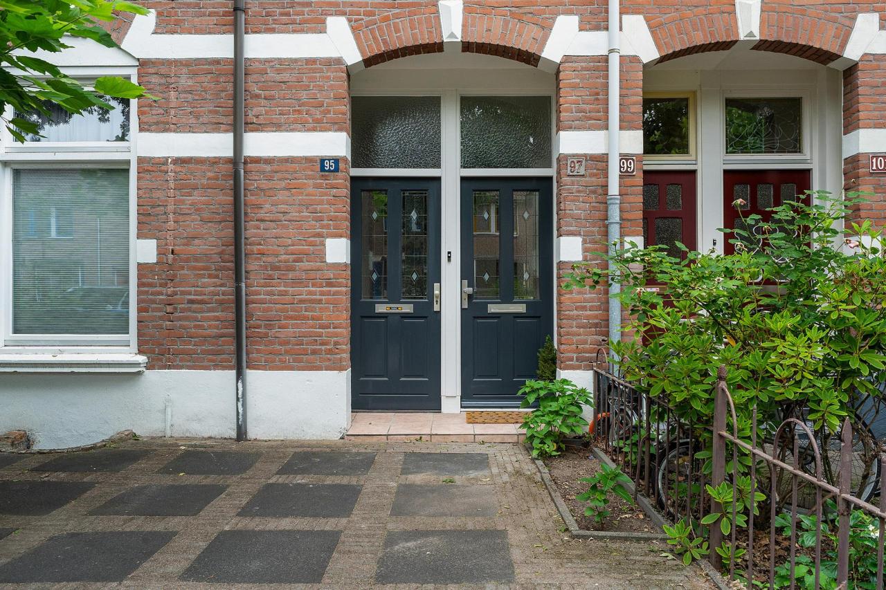 Koninginnelaan 97, Nijmegen (6542 ZK)