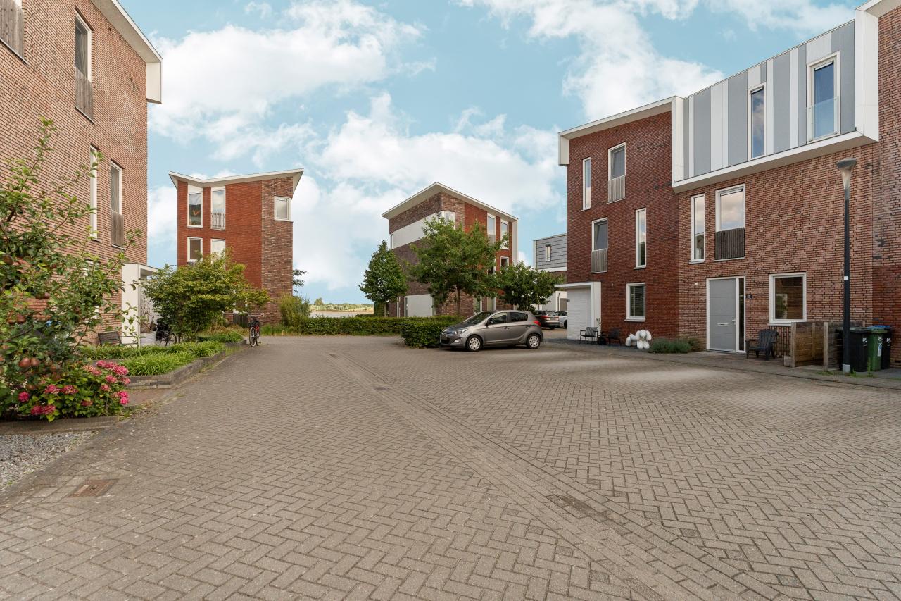 Genesisstraat 22, Lent (6663 JE)