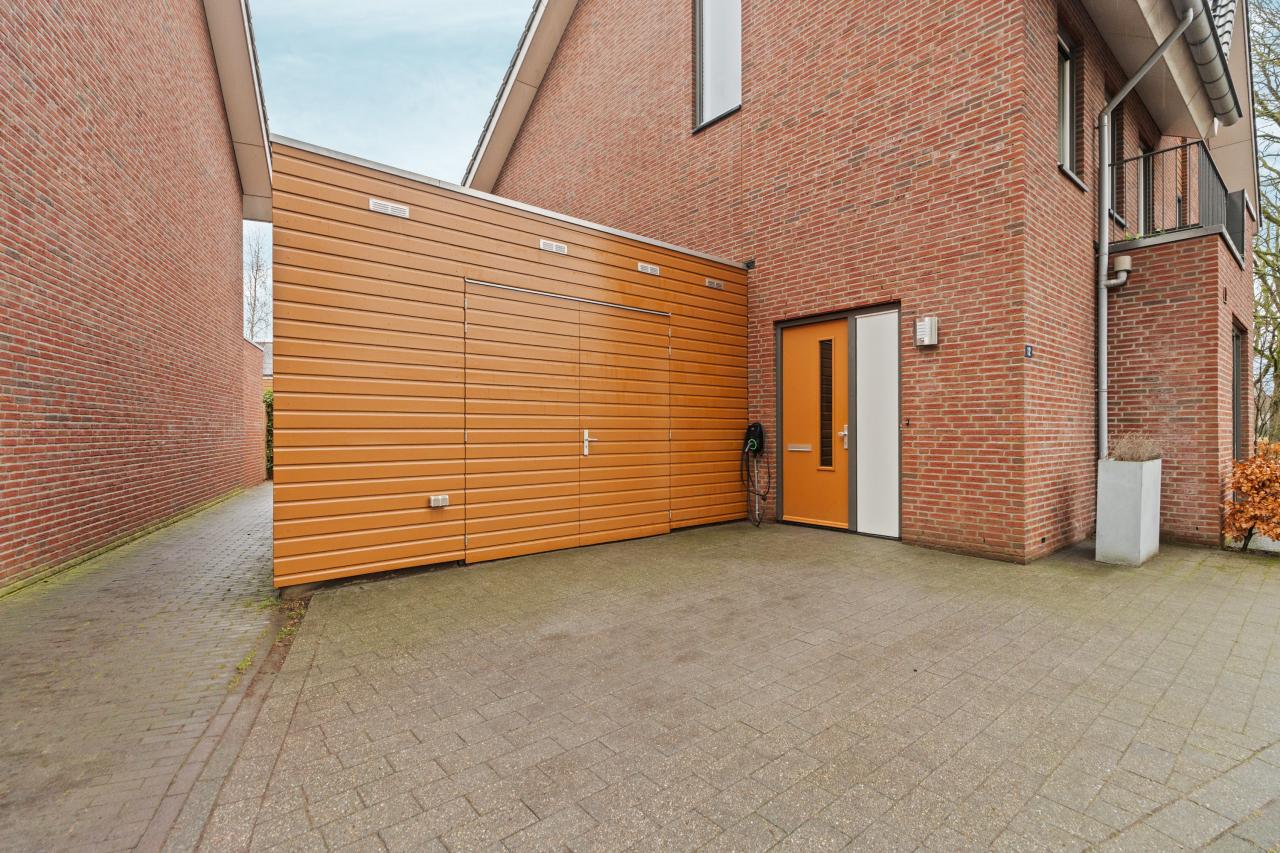 Henk van Tienhovenstraat 12, Nijmegen (6543 JB)