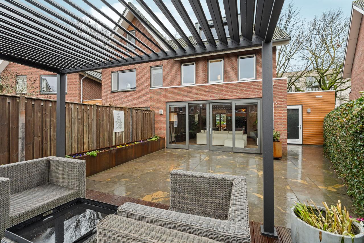 Henk van Tienhovenstraat 12, Nijmegen (6543 JB)