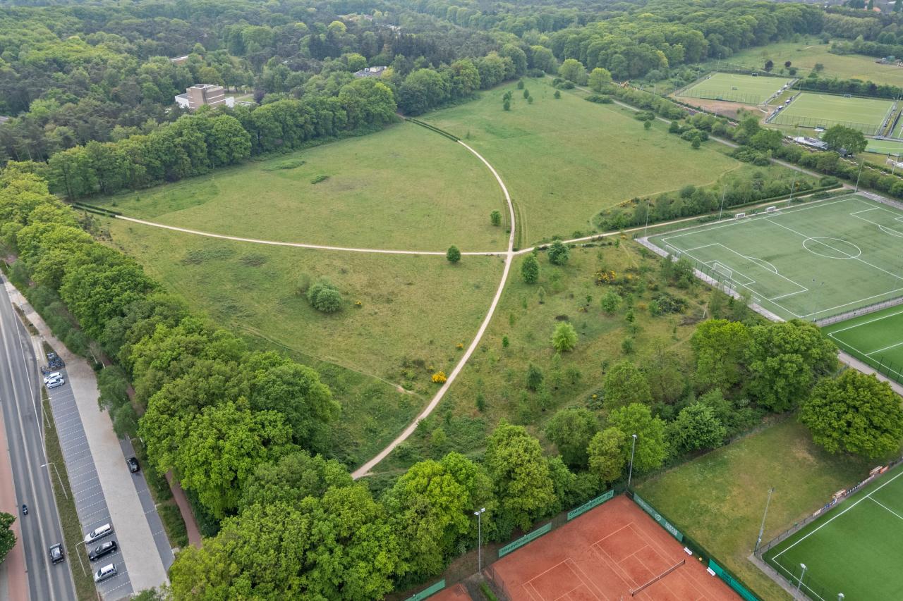 Nijmeegsebaan 130, Heilig Landstichting (6564 CL)